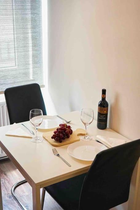 Beautiful Appartment In Viena Exterior foto